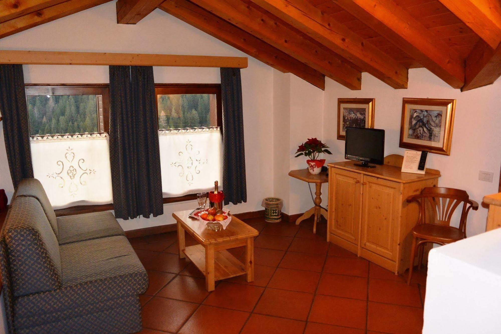 Hotel Alemagna San Vito di Cadore Eksteriør billede